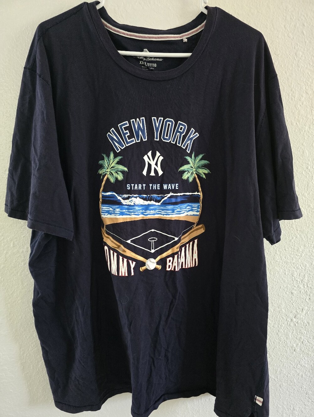 Tommy Bahama Mens Navy Graphic New York Yankees colab tshirt sz 3XL
